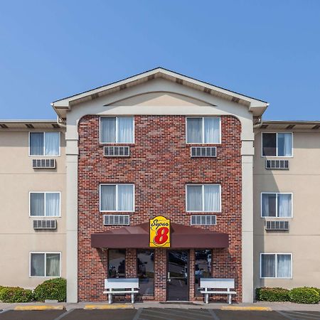 Super 8 By Wyndham Irving Dfw Airport/South Hotel Bagian luar foto